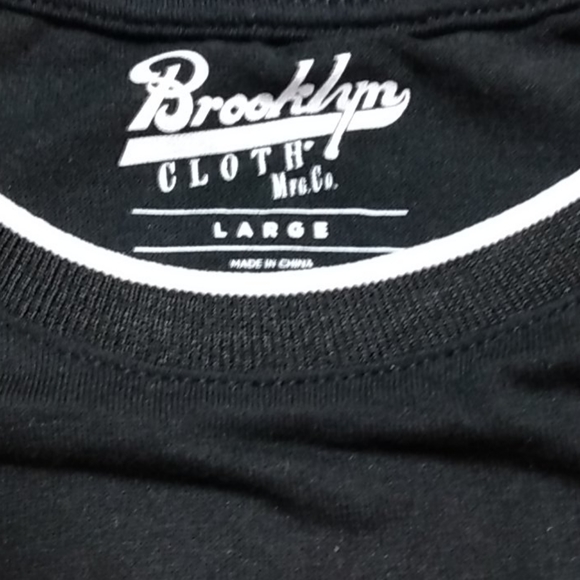 Short sleeve T-shirt - Picture 2 of 3